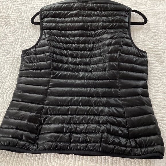 Eddie Bauer Travex EB700 Puffer Down Vest Women's Small Black Full Zip Packable - Picture 2 of 12